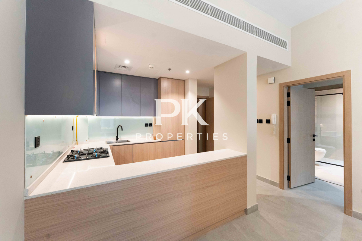 Exclusive | READY | Vacant | Prime Location - Aark Residences, Dubai Residence Complex, Dubai