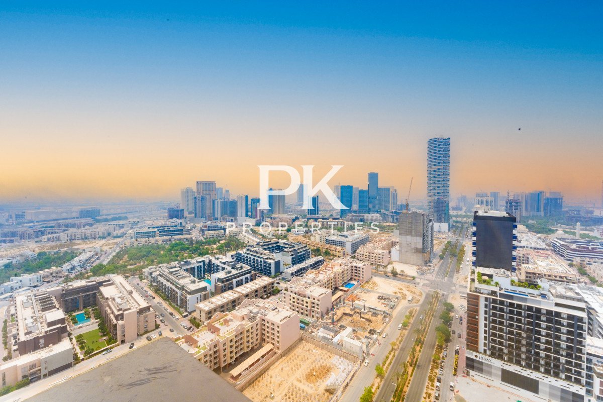 EXCLUSIVE | 1BR Fully Furnished | Good Location - The Square Tower, Jumeirah Village Circle, Dubai